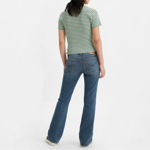 Levi's Women's Superlow Bootcut Jeans 23 - Picture 3 of 6